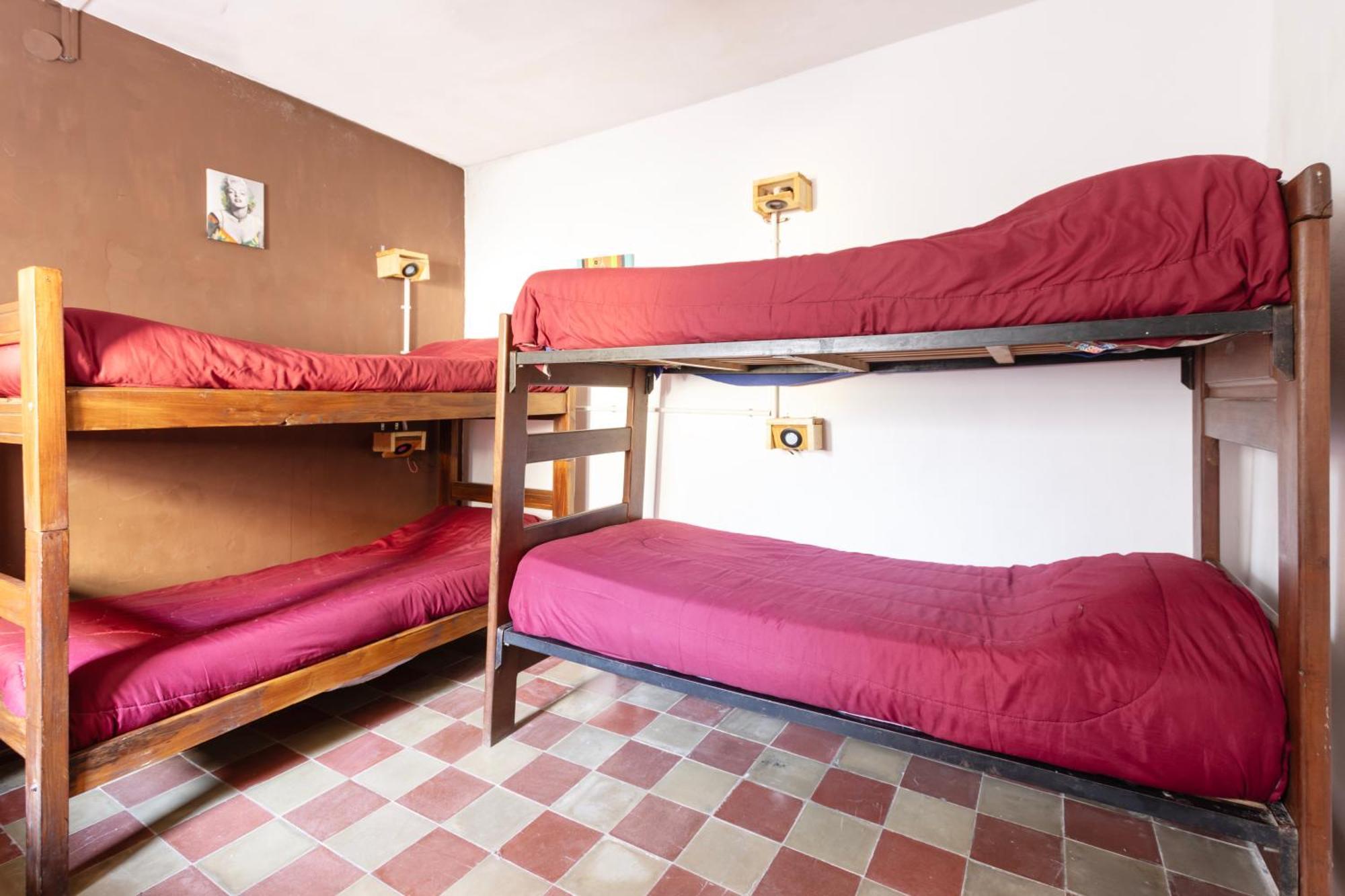 Puerta Azul Hostel كابيلا ديل مونتي المظهر الخارجي الصورة